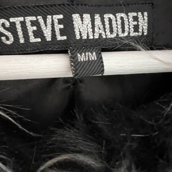 STEVE MADDEN Aesthetic Gothic Shaggy GLAM Faux Fur Coat Size M - Picture 4 of 11